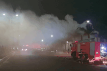 Vụ cháy bar ngầm lớn nhất Phú Yên: Sau 12 giờ vẫn chưa dập được lửa