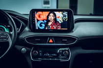 Lắp màn Android trên ô tô, tài xế Việt bỏ tiền "mua" sự nguy hiểm?