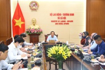 Thiếu thuốc, bệnh nhân phải tự đi mua, cách nào hoàn tiền?