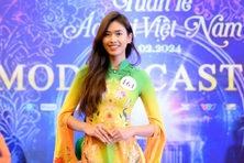 200 người mẫu catsing "Hương sắc áo dài Việt" quy tụ hơn 50 nhà thiết kế