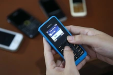 Cách kiểm tra điện thoại "cục gạch" 2G có hợp quy không?