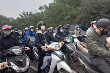Đại Lộ Thăng Long tắc cứng ngày đầu tuần