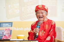 Nhà nghiên cứu Nguyễn Đình Tư: 104 tuổi vẫn miệt mài viết sách