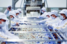 Đi làm dịp lễ 30/4 và 1/5 lương, thưởng người lao động được tính thế nào?