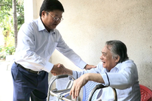 TPHCM: Thêm 2 quận không còn hộ nghèo theo chuẩn của thành phố