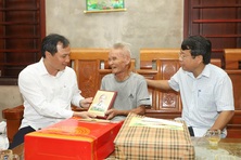 Hà Tĩnh: Huy động mọi nguồn lực chăm lo gia đình chính sách