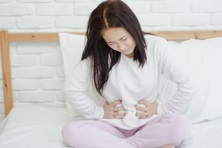 Khi nào cần đi cấp cứu khi bị ngộ độc thực phẩm?