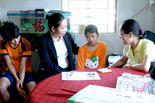 Nhiều địa phương đạt tiêu chí 100% trẻ mồ côi do Covid-19 có mẹ đỡ đầu
