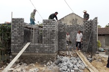 Chung sức đồng lòng xóa nhà tạm, nhà dột nát