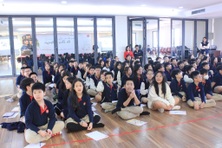 Đừng đem con ra so sánh