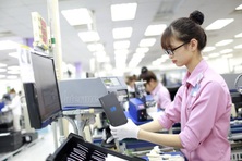 Tăng lương tối thiểu vùng, mỗi tháng người lao động được thêm bao nhiêu?