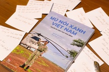 Mũ nồi xanh Việt Nam - Người đi gieo hạt hòa bình