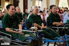 Hà Nội đề xuất trợ cấp hơn 1 triệu đồng/tháng cho người có công