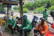 Việc làm tăng nhưng chưa bền vững