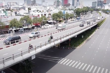 Xe tải trên 5 tấn có thể bị cấm lưu thông qua cầu vượt thép Thủ Đức