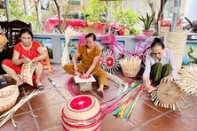 Hà Nội gỡ khó để phát triển làng nghề