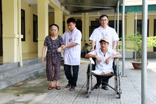 Trọn nghĩa vẹn tình với người có công