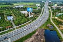 Tăng tốc, bứt phá hoàn thành các dự án giao thông trọng điểm