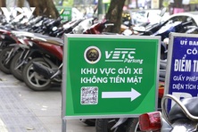 Hà Nội có 99 điểm trông giữ xe không dùng tiền mặt sau 4 tháng triển khai