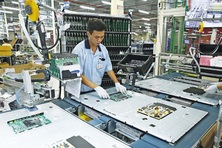 Nhu cầu lao động lớn, thu nhập “khủng”: Chạy đua bổ sung nhân sự bán dẫn