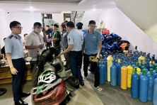 Phát hiện hơn 160 bình khí cười không rõ nguồn gốc xuất xứ ở Đà Nẵng