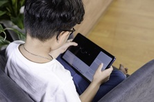 Khi trẻ em nghiện thiết bị điện tử