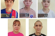 Mua người dưới 16 tuổi về làm tiếp viên với giá 7 triệu đồng