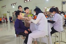 Cách tính mức đóng BHYT hộ gia đình, học sinh, sinh viên hiện nay