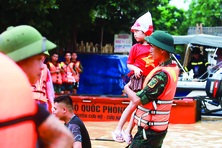 Bảo vệ quyền trẻ em trước biến đổi khí hậu và thiên tai