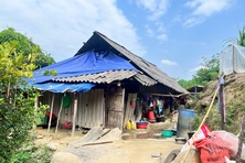 Hỗ trợ trẻ em chịu ảnh hưởng bão lũ tỉnh Lào Cai