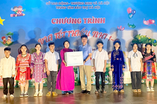 Điểm tựa giúp trẻ em vượt qua mặc cảm, tự tin vươn lên