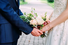 Ép buộc nạn nhân kết hôn trái ý muốn cũng được coi là hành vi mua bán người