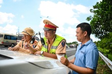Tài xế vi phạm nồng độ cồn, sẽ xác minh gửi thông báo về nơi công tác