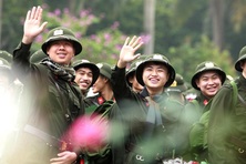 Xong đại học vẫn gọi nhập ngũ, những ai trong trường hợp này được tạm hoãn?