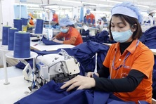 Doanh nghiệp tăng tốc sản xuất từ đầu năm