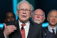 Warren Buffett lo xa