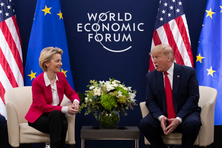 Ông Trump hoãn áp thuế 50% lên EU