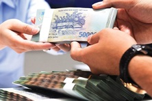 Tín dụng bứt tốc, dòng vốn chảy đúng hướng hỗ trợ tăng trưởng