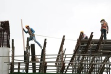 Indonesia: Gói kích thích kinh tế dự kiến tạo hàng triệu việc làm mới