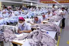 Đề xuất mức tiền công 300% cho người lao động làm thêm giờ
