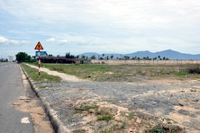 Lập đường dây nóng tiếp nhận, xử lý vi phạm về đất đai