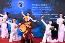 Ngày Thơ Việt Nam 2026: Trước biển lớn, đi tìm phẩm giá thi ca