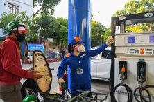 Tăng cường kiểm tra, ngăn chặn găm hàng, tăng giá xăng dầu