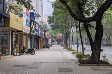 Quản lý vỉa hè Hà Nội: Cân bằng giữa sinh kế và không gian công cộng