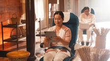 Vietnam Airlines launches new inflight safety video