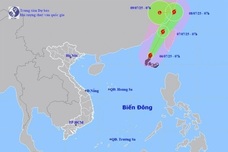 New developments on tropical storm Danas in East Sea