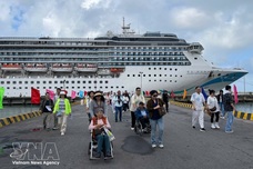 Hue welcomes first international cruise ship in Lunar New Year