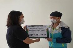 Readers help single mother treat cancer