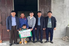 Dantri/DTiNews readers support abandoned boy in Quang Binh