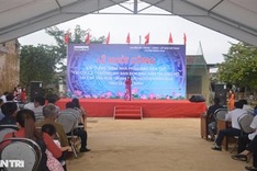 Work starts on Dantri/DTiNews reader-supported floating house project